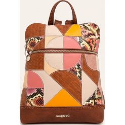 Desigual - Plecak. Żółte plecaki damskie Desigual, bez wzorów, z poliesteru. W wyprzedaży za 179,90 zł.