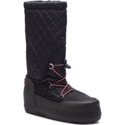 Śniegowce Hunter Original Snow Quilted Boot WFT2012WWR. Czarne śniegowce damskie Hunter, bez zapięcia. Za 999,00 zł.