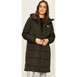 Vans - Kurtka. Czarne kurtki damskie Vans, s, bez wzorów, z poliesteru, długie, z kapturem. W wyprzedaży za 579,90 zł.