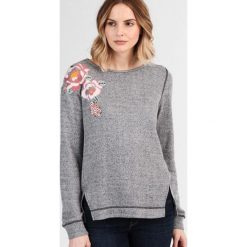DreiMaster sweter damski L szary. Szare swetry damskie Dreimaster, l, bez wzorów, bez rękawów, bez kaptura. Za 189,00 zł.