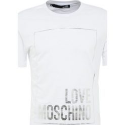 Love Moschino Tshirt z nadrukiem white. Białe t-shirty męskie Love Moschino, m, z nadrukiem, z bawełny, bez kołnierzyka, bez rękawów. Za 359,00 zł.