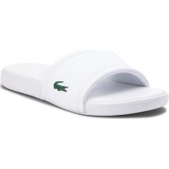 Klapki LACOSTE - L.30 118 1 CAJ 7-35CAJ001121G White/White. Białe klapki damskie Lacoste, bez wzorów, z tworzywa sztucznego, bez obcasa. W wyprzedaży za 149,00 zł.
