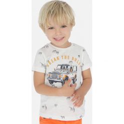 Mayoral - T-shirt dziecięcy 92-134 cm. Białe t-shirty chłopięce Mayoral, bez wzorów, z bawełny, bez rękawów. Za 64,90 zł.