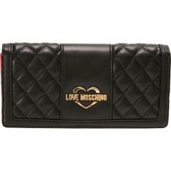 Love Moschino QUILTED WALLET Portfel nero. Czarne portfele damskie marki Love Moschino. Za 459,00 zł.