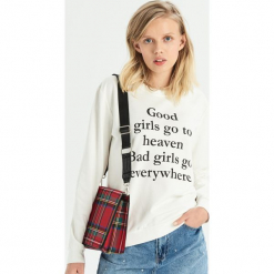 Bluza z hasłem - Kremowy. Białe bluzy damskie Sinsay, s, bez wzorów, bez rękawów, bez kaptura. W wyprzedaży za 29,99 zł.