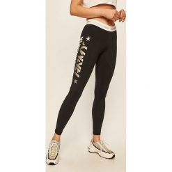 LaBellaMafia - Legginsy. Czarne spodnie damskie LABELLAMAFIA, s, z nadrukiem, z elastanu. Za 279,90 zł.