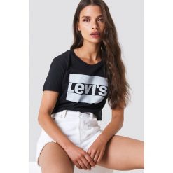 Levi's T-shirt The Perfect Sportswear - Black. Czarne t-shirty damskie Levi's®, s, z nadrukiem, z bawełny, z okrągłym kołnierzem. Za 80,95 zł.