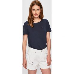 Tommy Jeans - T-shirt. Niebieskie bluzki damskie Tommy Jeans, s, bez wzorów, z bawełny, z okrągłym kołnierzem. Za 139,90 zł.