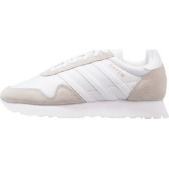 Adidas Originals HAVEN Tenisówki i Trampki footwear white. Białe tenisówki damskie marki adidas Originals, z materiału. W wyprzedaży za 258,30 zł.