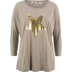Shirt bawełniany "nietoperz", rękawy 3/4 bonprix jasnooliwkowy z nadrukiem. Zielone koszulki damskie bonprix, z nadrukiem, z bawełny, bez kołnierzyka, bez rękawów. Za 34,99 zł.