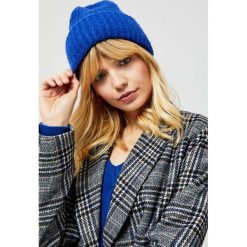 Czapka w prążki. Niebieskie czapki damskie Moodo, bez wzorów, z elastanu. Za 29,99 zł.