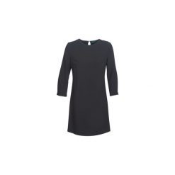 Sukienki krótkie Benetton MESKY. Czarne sukienki damskie Benetton, s, bez wzorów, bez kołnierzyka, z krótkim rękawem, krótkie, mini. Za 175,20 zł.
