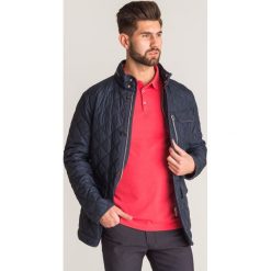 Granatowa pikowana kurtka Joop Clint. Niebieskie płaszcze męskie Joop! Collection, na lato, m, z aplikacjami, ze skóry, bez kaptura. Za 699,50 zł.