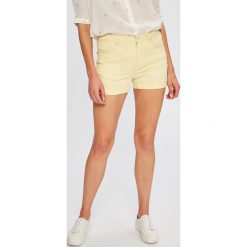 Answear - Szorty. Różowe szorty damskie marki ANSWEAR, s, bez wzorów, z elastanu, casualowe. W wyprzedaży za 39,90 zł.