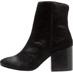 Botki damskie lity: Bronx Botki black