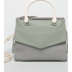 Fiorelli - Torebka. Zielone torebki klasyczne damskie Fiorelli, w paski, ze skóry ekologicznej, casualowe, na ramię, małe, bez dodatków. Za 339,90 zł.