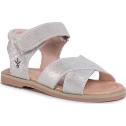 Sandały EMU AUSTRALIA - Rose K12215 Silver/Agrent. Szare sandały dziewczęce EMU Australia, z zamszu, bez zapięcia. W wyprzedaży za 139,00 zł.