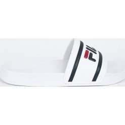 Fila - Klapki Morro Bay. Białe kapcie męskie Fila, bez wzorów, z materiału. Za 89,90 zł.