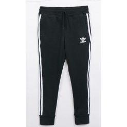Spodnie chłopięce: adidas Originals – Spodnie dziecięce 128-164 cm`