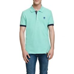Koszulka polo w kolorze jasnozielonym. Zielone koszulki polo Camel Active, Varsity, l. W wyprzedaży za 72,95 zł.