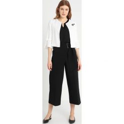 S.Oliver BLACK LABEL Żakiet sun white. Białe kurtki damskie marki s.Oliver BLACK LABEL, s, bez wzorów, ze lnu, bez kaptura. Za 419,00 zł.