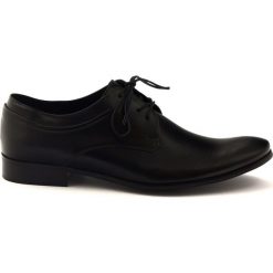 Czarne półbuty wizytowe Badura 7549. Czarne buty wizytowe męskie Badura, ze skóry, bez zapięcia. W wyprzedaży za 279,00 zł.
