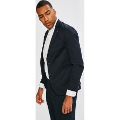 Tommy Hilfiger - Marynarka. Niebieskie garnitury męskie TOMMY HILFIGER, bez wzorów, z elastanu. W wyprzedaży za 669,90 zł.