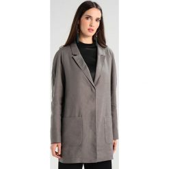 Płaszcze damskie: Brixtol Textiles MAGGIE Krótki płaszcz clay