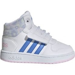 Białe Buty adidas Hoops Mid 2.0 I Jr EE8550. Białe buty dziewczęce sportowe Adidas, w paski, z tkaniny, z paskami. W wyprzedaży za 209,00 zł.