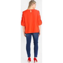 Bluzki asymetryczne: Junarose JROYA 3/4 BLOUSE Bluzka mandarin red