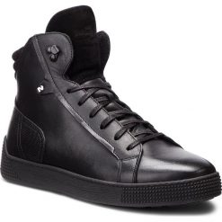 Sneakersy NIK - 02-0599-01-0-01-03 Czarny. Czarne sneakersy męskie Nik, bez zapięcia. W wyprzedaży za 269,00 zł.