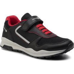 Sneakersy GEOX - J Cordian B. A J945DA 0MEFU C0048 D Black/Red. Czarne trampki chłopięce Geox, bez wzorów, ze skóry ekologicznej, na rzepy. Za 239,00 zł.