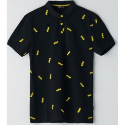 Koszulka polo Batman - Czarny. Czarne koszulki męskie Cropp, s, z motywem z bajki, bez rękawów. Za 59,99 zł.