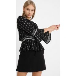 Bluzki asymetryczne: New Look Petite CHEESECLOTH PEPLUMP Bluzka black pattern