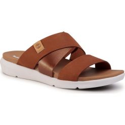 Klapki TIMBERLAND - Wilesport Slip-On TB0A1XQ4F131 Rust Nubuck. Pomarańczowe klapki damskie Timberland, bez wzorów, ze skóry, bez obcasa. W wyprzedaży za 189,00 zł.