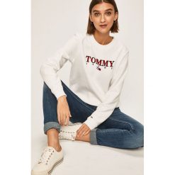 Tommy Jeans - Bluza. Różowe bluzy damskie Tommy Jeans, s, z aplikacjami, z bawełny, bez rękawów, bez kaptura. W wyprzedaży za 299,90 zł.