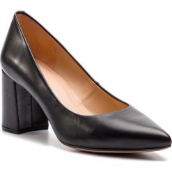 Półbuty UNISA - Kaste Na Black Napa Silk. Czarne półbuty damskie Unisa, bez wzorów, ze skóry, bez obcasa, na obcasie, bez zapięcia. W wyprzedaży za 259,00 zł.