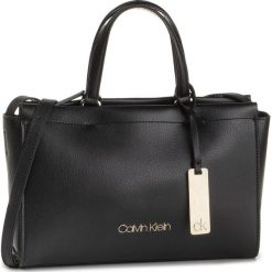 Torebka CALVIN KLEIN - Enfold Med Tote K60K605620 BDS. Czarne torebki klasyczne damskie Calvin Klein, bez wzorów, ze skóry ekologicznej, klasyczne, bez dodatków. Za 579,00 zł.