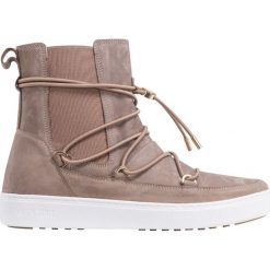 Buty MOON BOOT MERCURY LONDON Beżowy|Brązowy. Brązowe buty zimowe sportowe męskie marki Moon Boot, bez zapięcia. W wyprzedaży za 460,00 zł.