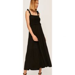 Answear - Sukienka Answear Lab. Czarne sukienki damskie ANSWEAR, na co dzień, s, bez wzorów, z wiskozy, casualowe, z dekoltem karo, bez rękawów, midi, rozkloszowane. W wyprzedaży za 99,90 zł.