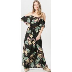 Czarna Sukienka Neririope. Czarne sukienki damskie Born2be, s, bez wzorów, wakacyjne, bez kołnierzyka, bez rękawów, maxi, rozkloszowane. Za 89,99 zł.