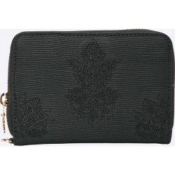 Portfele damskie: Desigual – Portfel Nuria Soft