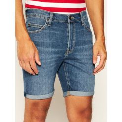 Szorty jeansowe Lee Bermuda L73FMGFN. Niebieskie spodenki i szorty męskie Lee, m, bez wzorów, z elastanu. W wyprzedaży za 159,00 zł.