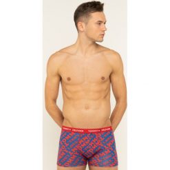 Bokserki TOMMY HILFIGER Love UM0UM01545. Niebieskie bokserki męskie TOMMY HILFIGER, bez wzorów, z elastanu. Za 99,00 zł.