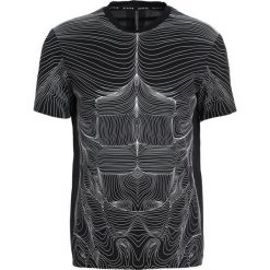 Neil Barrett BLACKBARRETT TOPOGRAPHY Tshirt z nadrukiem black/white. Czarne koszulki polo męskie marki Neil Barrett BLACKBARRETT, m, z nadrukiem, z bawełny. W wyprzedaży za 440,30 zł.