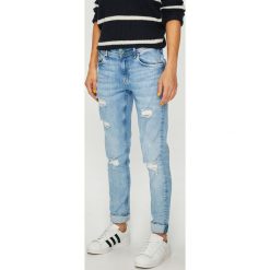 Pepe Jeans - Jeansy Joey. Niebieskie jeansy damskie marki Pepe Jeans. W wyprzedaży za 359,90 zł.