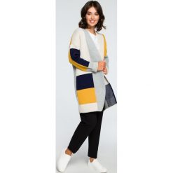 Geometryczny sweter kardigan bk011. Niebieskie kardigany damskie marki BEE, w geometryczne wzory, klasyczne. Za 129,00 zł.