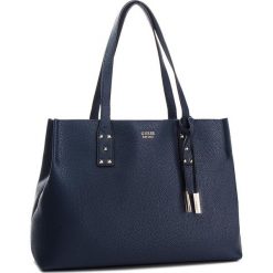 Torebka GUESS - HWVG71 14240 NAVY. Niebieskie torebki klasyczne damskie Guess, z aplikacjami, ze skóry ekologicznej. Za 649,00 zł.