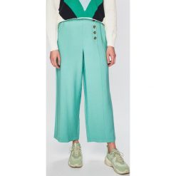 Vero Moda - Spodnie. Niebieskie spodnie damskie marki Vero Moda, z wiskozy, z podwyższonym stanem. Za 189,90 zł.