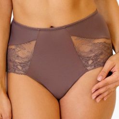 Klasyczne figi Glowing Taupe z podwyższonym stanem. Pomarańczowe figi damskie Rosme, w koronkowe wzory, z bawełny. Za 38,99 zł.